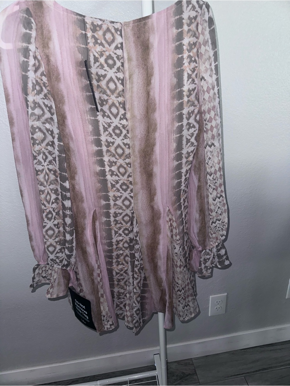 Lulu's Blush Pink and Cream Patterned Midi Skirt